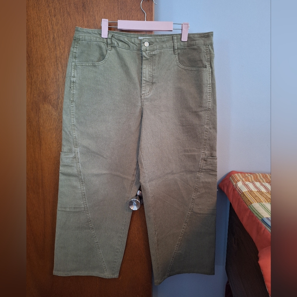 Vanilla Star Women's Olive Green Cargo Pants Size 16